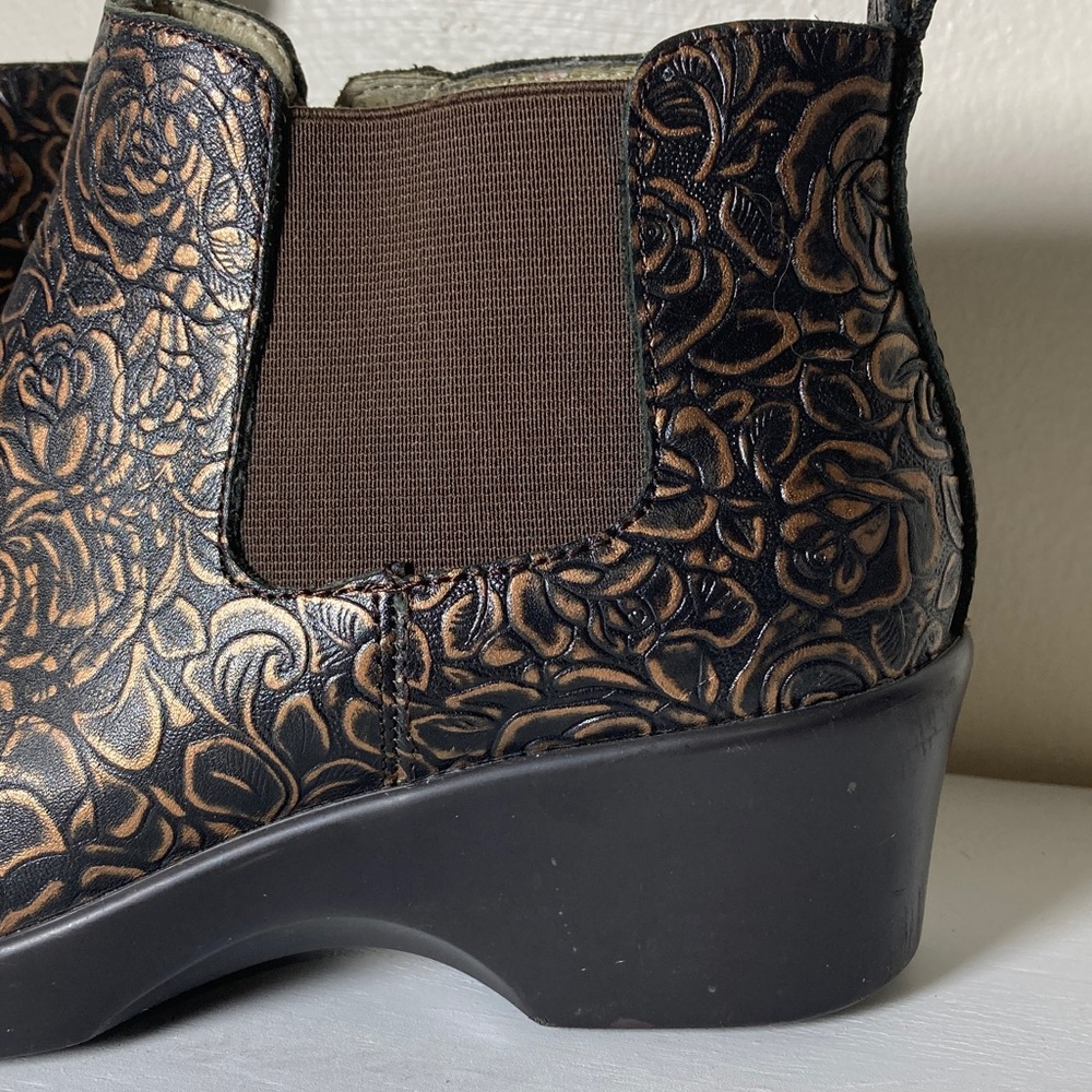Alegria Boots Womens 38 Ever Roar Chelsea Bootie Brown Leather Zebra Print Wedge - Picture 7 of 16